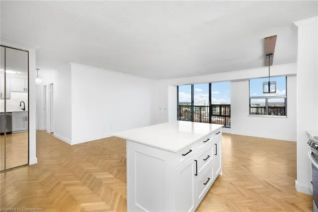 Additional image 10 of 81 Church St Unit 1603