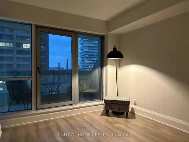Additional image 21 of 10 Queens Quay Unit 1203