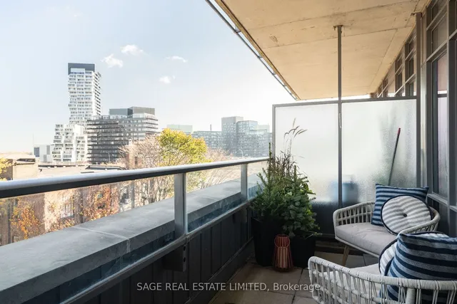 Additional image 18 of 549 King St Unit 502