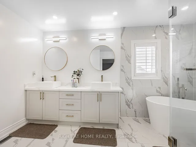 Additional image 23 of 34 Loggerhead Grve