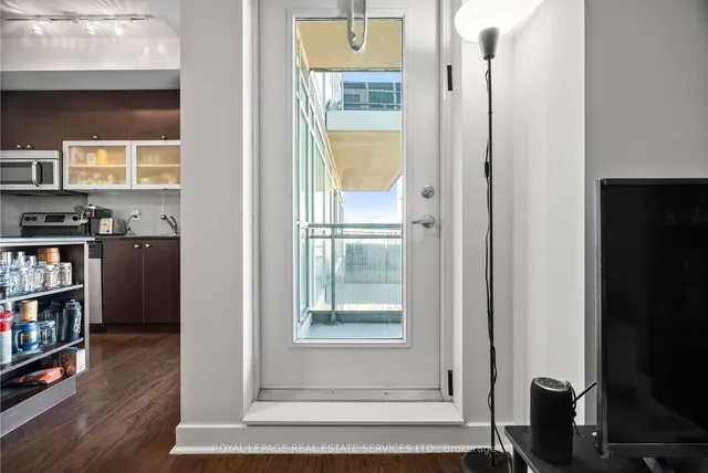 Additional image 19 of 100 Western Battery Rd Unit LPH10