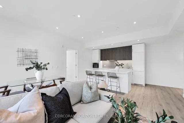 Additional image 5 of 741 King St Unit 201