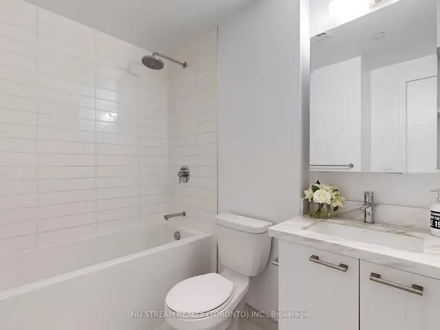 Additional image 15 of 2221 YONGE St Unit 5109
