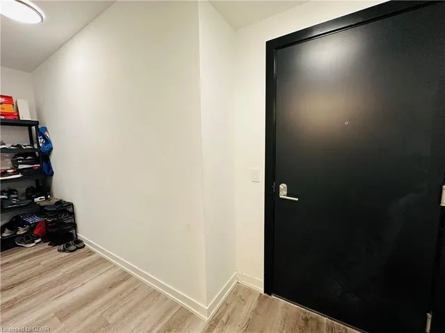 Additional image 13 of 5 Wellington St Unit 612