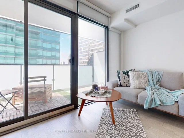 Additional image 2 of 25 Richmond St Unit 1411