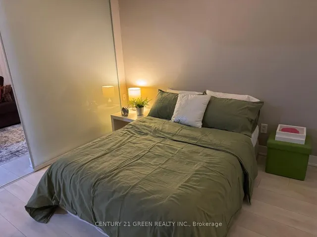 Additional image 7 of 169 Fort York Blvd Unit 920