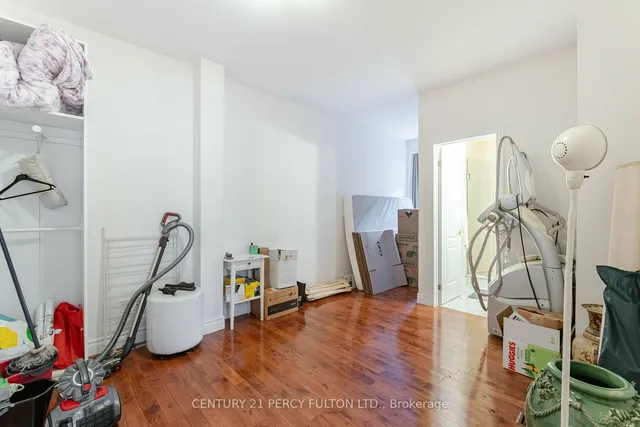 Additional image 11 of 206 Finch Ave