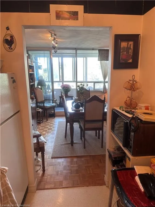 Additional image 4 of 24 Midland Dr Unit 301