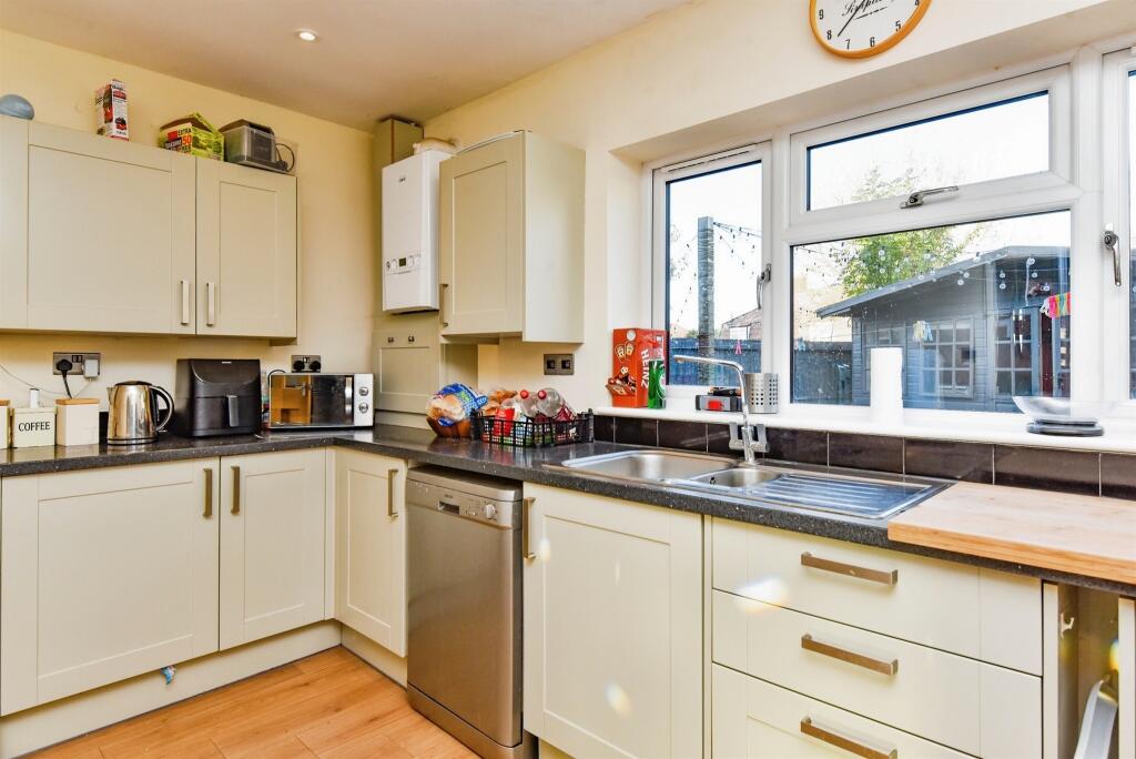 Additional image 4 of Longleat Close, Frome