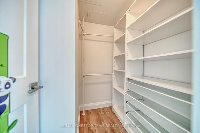 Additional image 24 of 218 Queens Quay Unit 1002