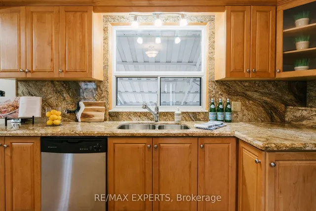 Additional image 6 of 1 Creston Rd