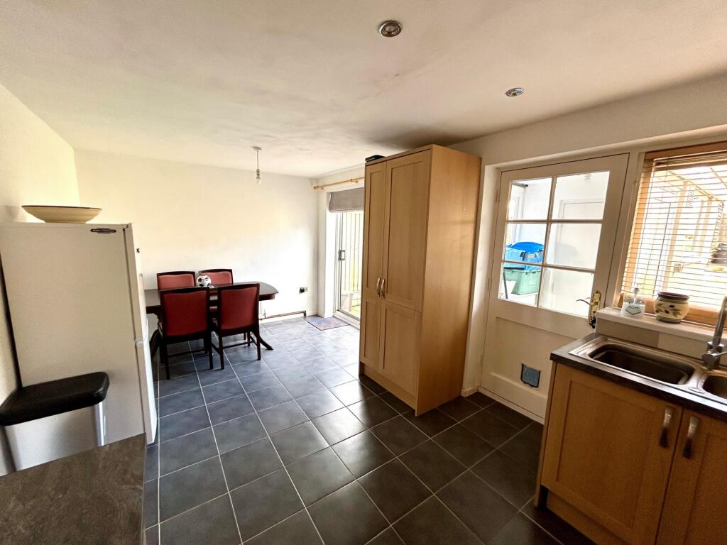 Additional image 5 of Meadow Road, Yeovil, BA21