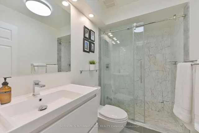 Additional image 21 of 37 Dupont St