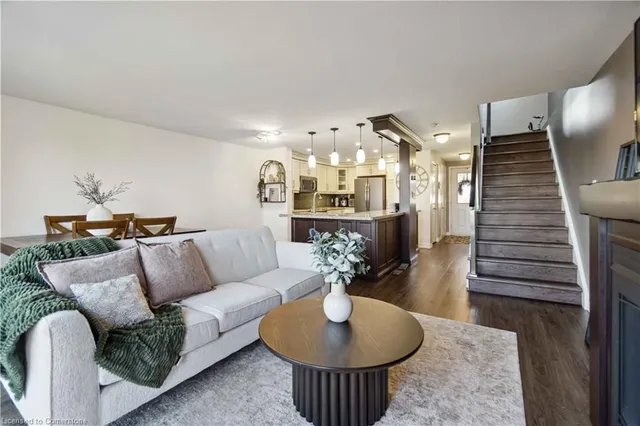 Additional image 21 of 27 Red Clover Cres