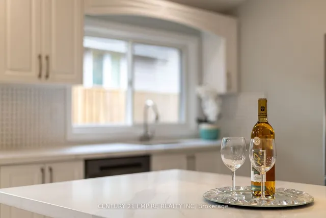 Additional image 18 of 32 Brookridge Dr