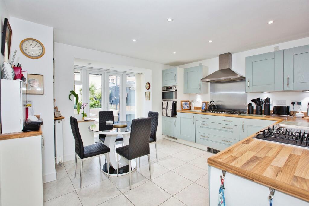 Additional image 8 of Frobisher Road, YEOVIL