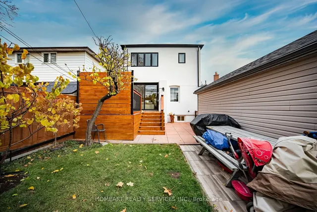 Additional image 38 of 56 Parker Ave