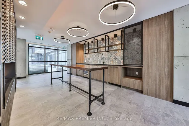 Additional image 9 of 251 Manitoba Ave Unit 105