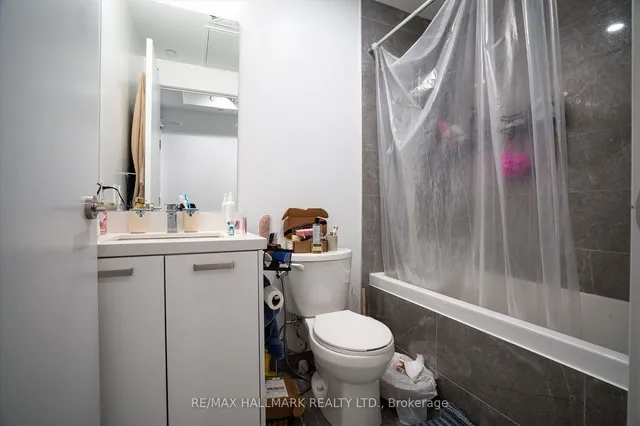 Additional image 17 of 458 Richmond St Unit 204