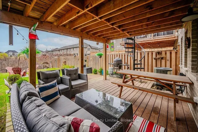 Additional image 37 of 87 Hollybrook Tr