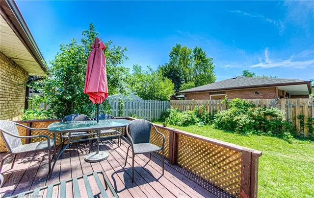 Additional image 34 of 27 Weichel St