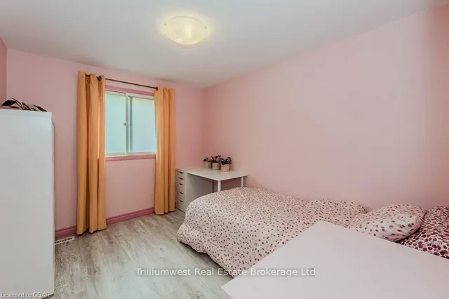 Additional image 24 of 122 MARTINGLEN Cres