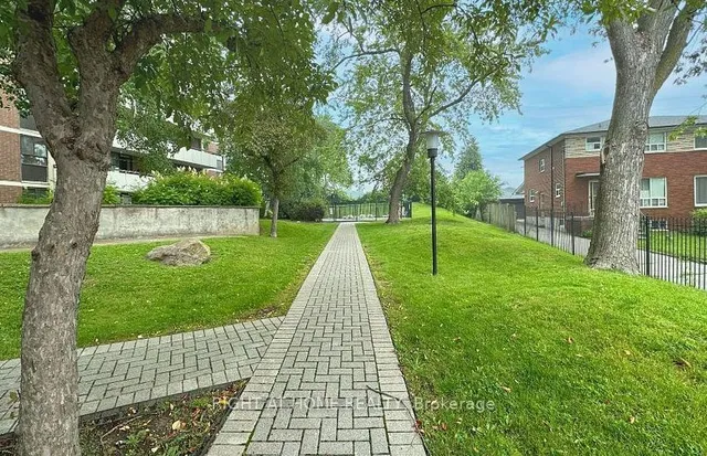 Primary image of 541 Blackthorn Ave Unit 405