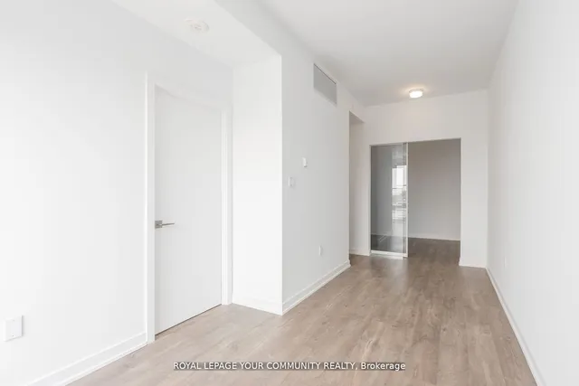 Additional image 26 of 2433 Dufferin St Unit 803