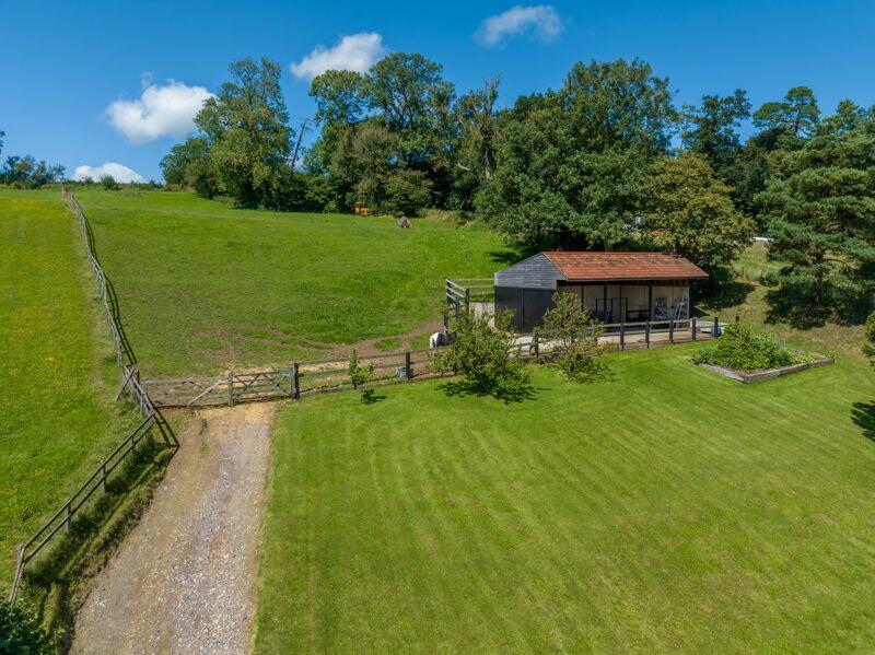 Additional image 24 of Stunning rural home with land near Caste Cary.
