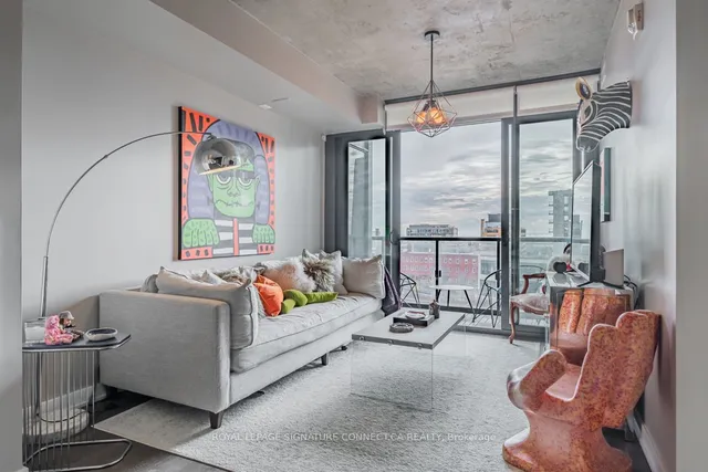 Additional image 2 of 8 Dovercourt Rd Unit 802