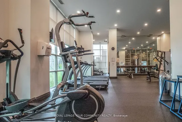 Additional image 37 of 125 Western Battery Rd Unit 608