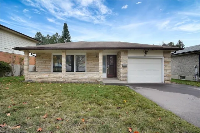 15 Cherry Hill Dr