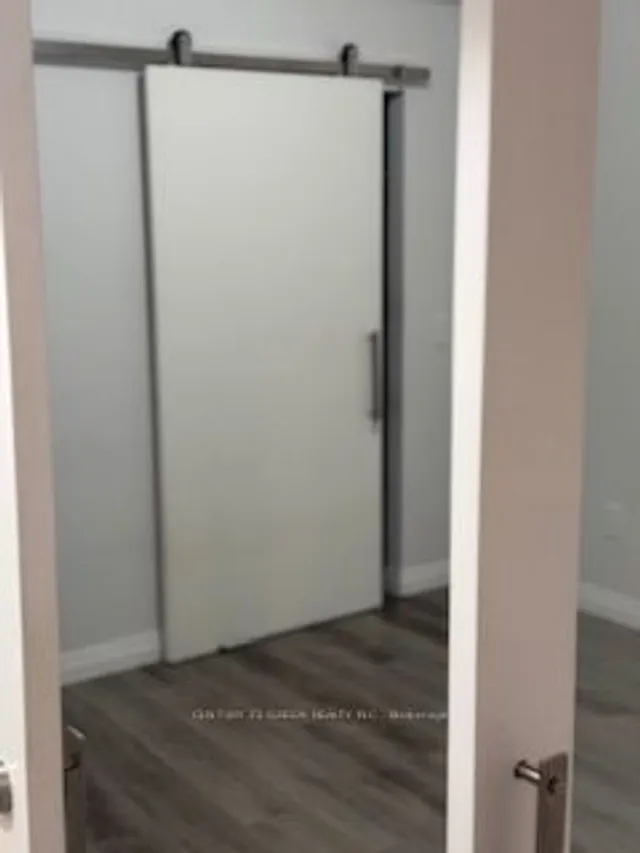 Additional image 22 of 108 Garment St Unit 203