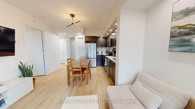 Additional image 6 of 2220 Lake Shore Blvd Unit 406