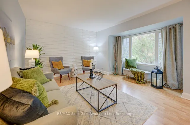 Additional image 6 of 142 Spadina Rd