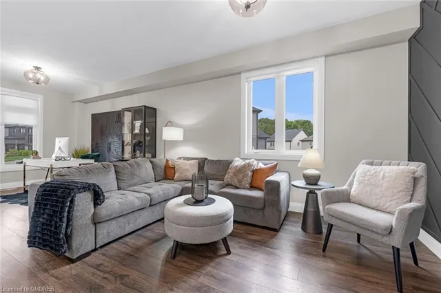 Additional image 10 of 985 Audrey Pl