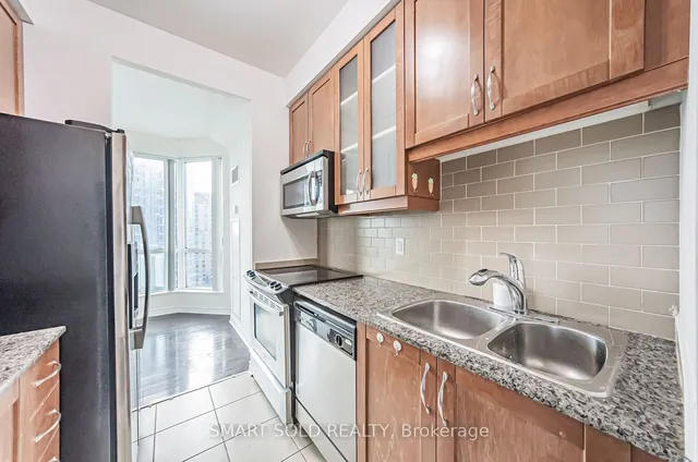 Additional image 31 of 18 Holmes Ave Unit 1103