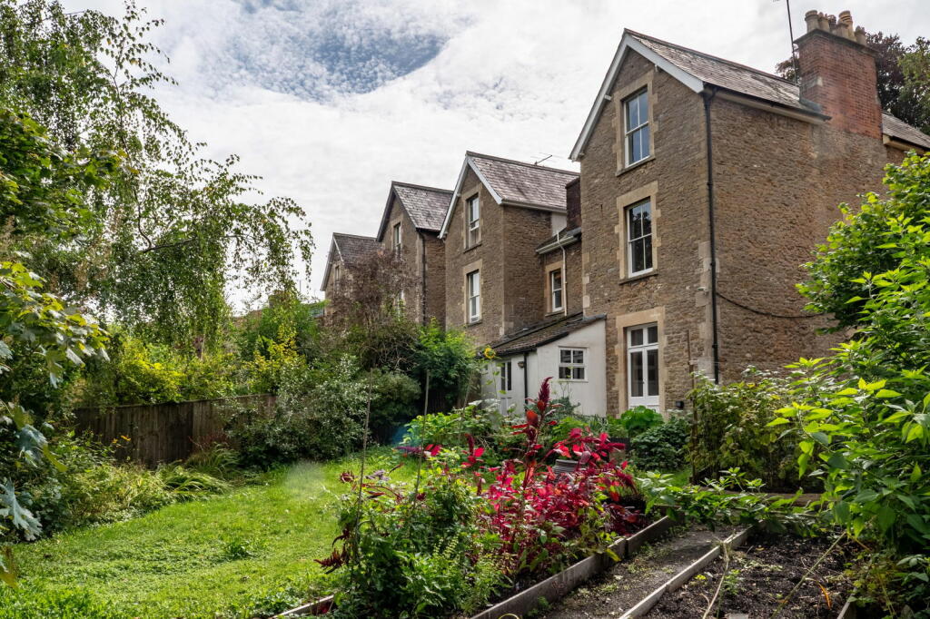 Additional image 4 of Vicarage Street, Frome, BA11 1PX