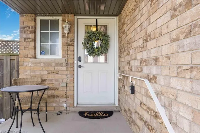 Additional image 5 of 27 Red Clover Cres