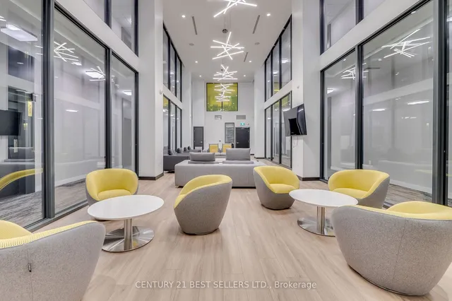 Additional image 21 of 158 Front St Unit 619