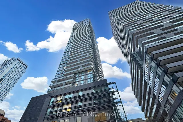 39 Roehampton Ave Unit 506