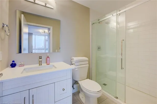 Additional image 30 of 60 Charles Street West, St Unit 604