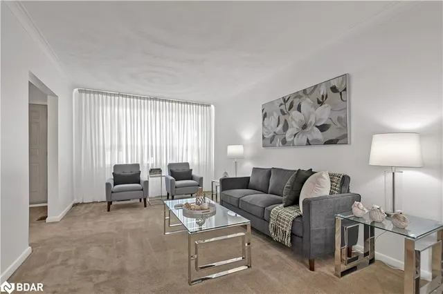 Additional image 8 of 55 Laurel Ave