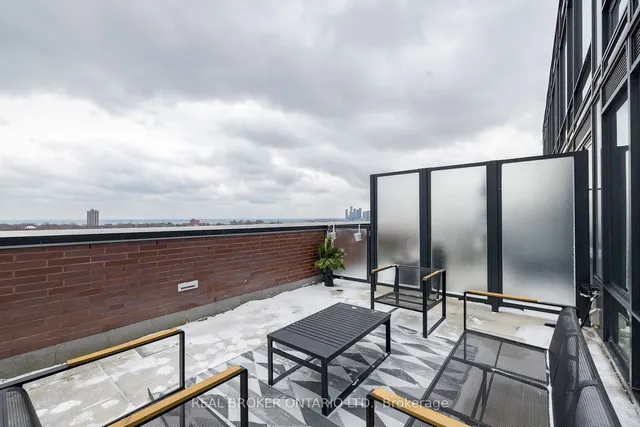 Additional image 16 of 383 Sorauren Ave Unit PH12