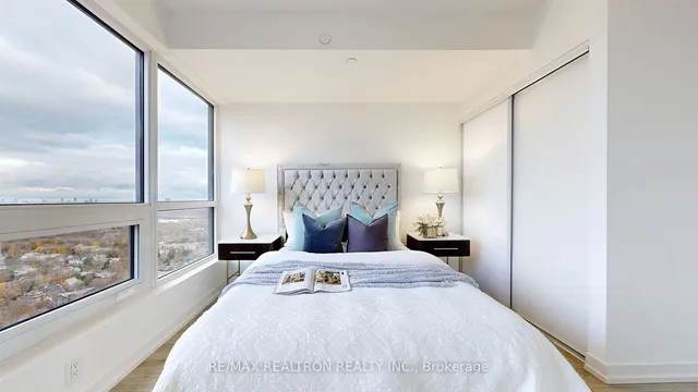 Additional image 21 of 395 BLOOR St Unit 3104