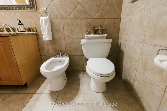 Additional image 20 of 1 Creston Rd