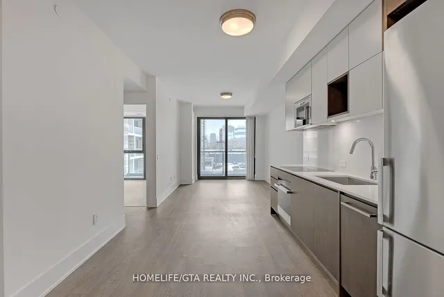 Additional image 2 of 118 Merchants' Wharf Unit 415