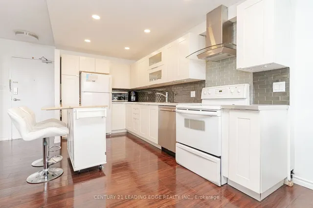 Additional image 16 of 10 Edgecliff Gfwy Unit PH04