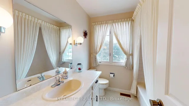 Additional image 17 of 65 Trailview Dr