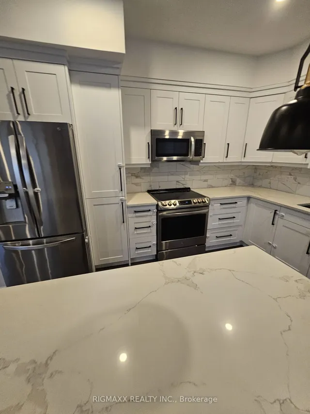 Additional image 5 of 23 Forfar Ave